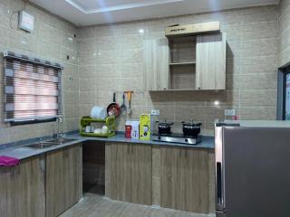 1B Luxury Apartments - 2
