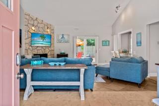 Saltwater Retreat - Pool Golf Cart Inlcuded - 2