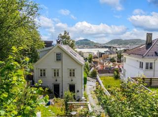Stylish Seaview Apartment in Central Bergen - 3
