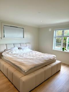 Stylish Seaview Apartment in Central Bergen - 1