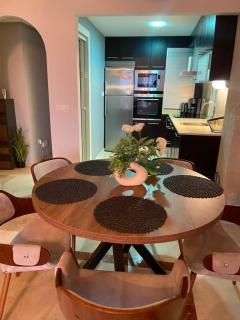 Happy Time Apartment, swimming pool, tennis court, FREE PARKING - 3