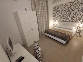 SAMI Rooms - Teatro a 400 mt - Ortigia a 1500 mt - - 2