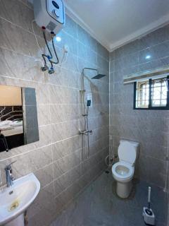 1B Luxury Apartment - 1