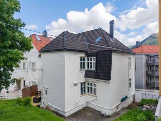 LV17 L2 - 3BR Apartment Bergen - 8