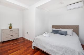 Sunny Bay Apartments - 6