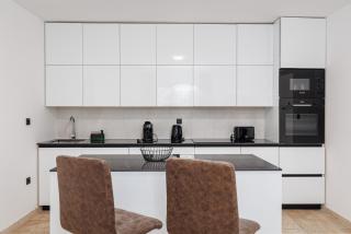 Sunny Bay Apartments - 7