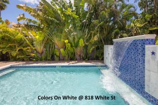 Colors on White - Key West - 6