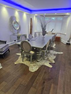 Central detached home - 1