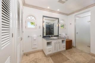 Villa de lujo frente al mar de 5 habitaciones con piscina privada y acceso directo a la playa, Holetown, Barbados - 8
