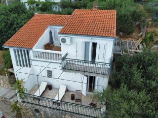 Seaside holiday house Marusici, Omis - 25242 - 9