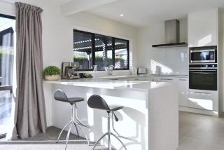 The Russley - Bookahome - 8
