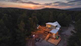 Summit Sky Treetop Views Hot Tub Pavilion Sleeps 6 - 7