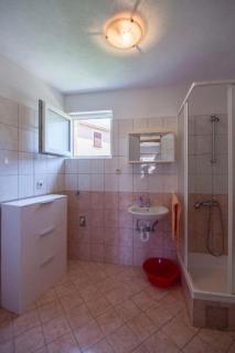 Apartments with WiFi Komiza, Vis - 26985 - 5
