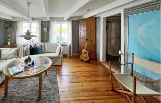 2 Bedroom Awesome Home In Farsund - Farsund - 8