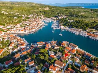 Apartments by the sea Milna, Brac - 27445 - 9