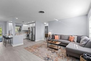 Jensen Beach Home with Heated Pool Near Downtown & Beaches - 7