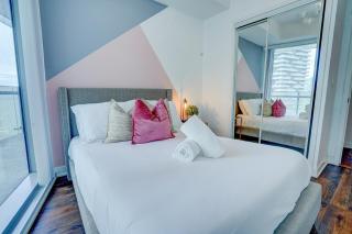 Stylish 3 Bedroom In The Entertainment District - 4