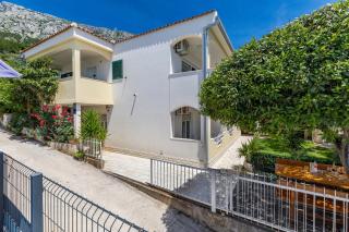 Family friendly house with a swimming pool Stanici, Omis - 26978 - 9