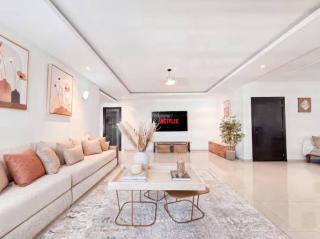 Dhajia 2-Bed Pool, AC & Underground Parking - 2