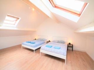 Saint Pauls 14-persons apartment - 1