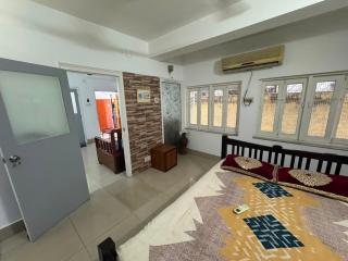 Tollygunge Entire House Rent - 2
