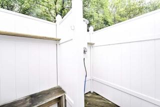 Vacation Cottage in the Heart of Narragansett - 8
