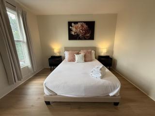 Southern Orchards Calm - 1 Gig WiFi, Full Kitchen, Quiet - 2