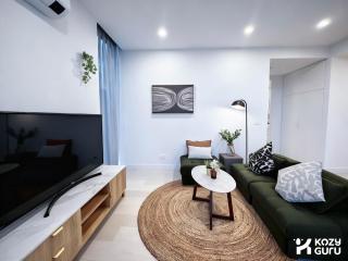 KozyGuru | Box Hill | Chic & Close to It All - 1