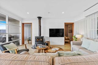 Burrill Lake Cottage - 7