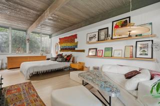 2 Level Hollywood Hills Home with First Floor Pool and Garden by Colby and Conrad - 6