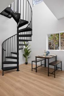 New Listing Iconic Venice Living by Colby & Conrad - 7
