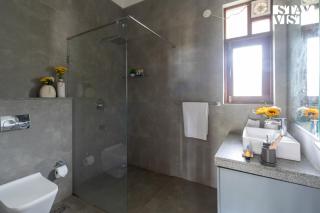 StayVista at Villa Springfield with Pool, AC, WiFi - 2