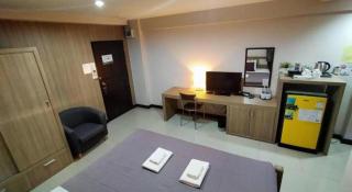 Home Place Lopburi Hotel - 3