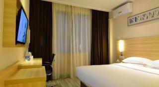 City Comfort Inn Wuhan Wuchang Railway Station East Square - 1