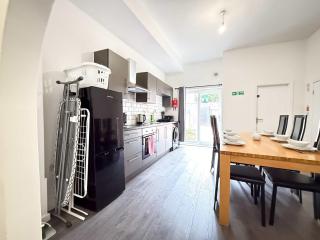 Comfortable Single Room in Wigan House - 5