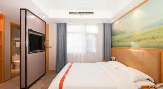 Shell Hotel Changzhou North Railway Station Global Harbor Metro Station - 1