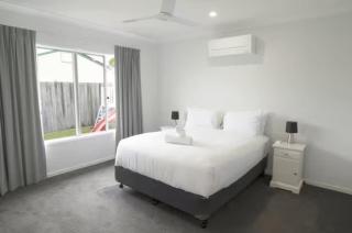 Leafy Plainland Living Spacious 4-Bedroom Retrea - 8