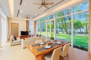 Andaman Pool Villas, Maikhao Beach Phuket - 4