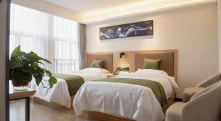 Green Tree Inn Fuyang Funan County Tianzhu Square - 6