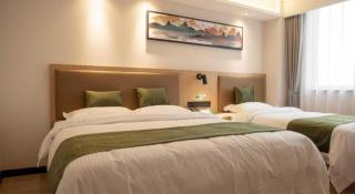 Green Tree Inn Fuyang Funan County Tianzhu Square - 1