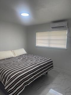 Remodeled 2-Bedroom Retreat Near OU & Downtown OKC - 2