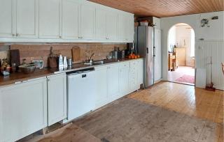 4 Bedroom Awesome Home In Lönsboda - 5