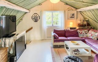 Nice Home In Väddö With Wifi - 1