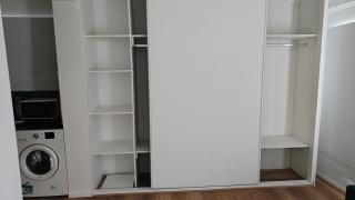 Modern Holland Park Unit with Easy City Access - 5
