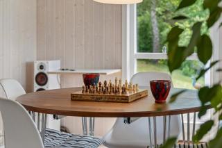 Modern Holiday Home In Peaceful Surroundings - 4