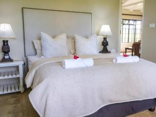 Rose Cottage - 2