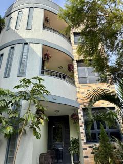 Supreme Apartments - 6