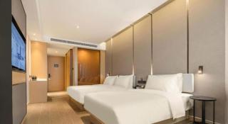 Atour Hotel Taiyuan Inner Ring - 1