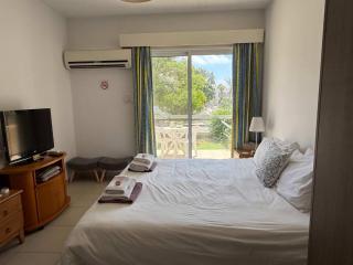 Paphos Gardens - 1BR Apt Near Pool, 5 Mins To Beach And Shops - 9
