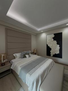 Iriya Luxury Apartments - 6